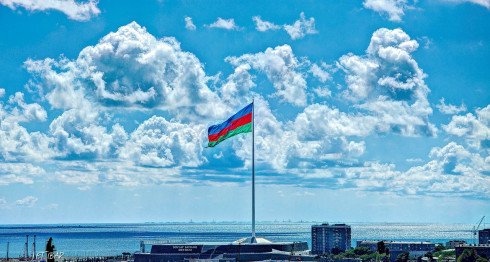 1398262502_0001-001-azerbajdzhan