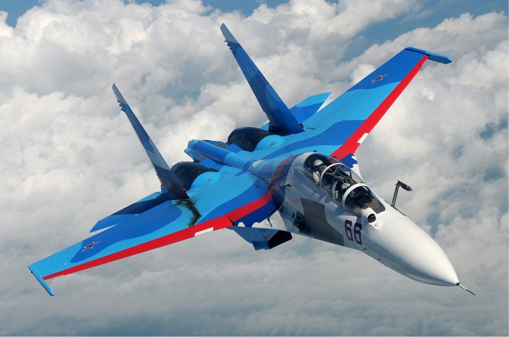 Sukhoi_Su-30_inflight