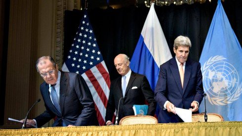 Sergei Lavrov, Steffan de Mistura and John Kerry, before the Press Conference after talks on Syrian conflict in Vienna