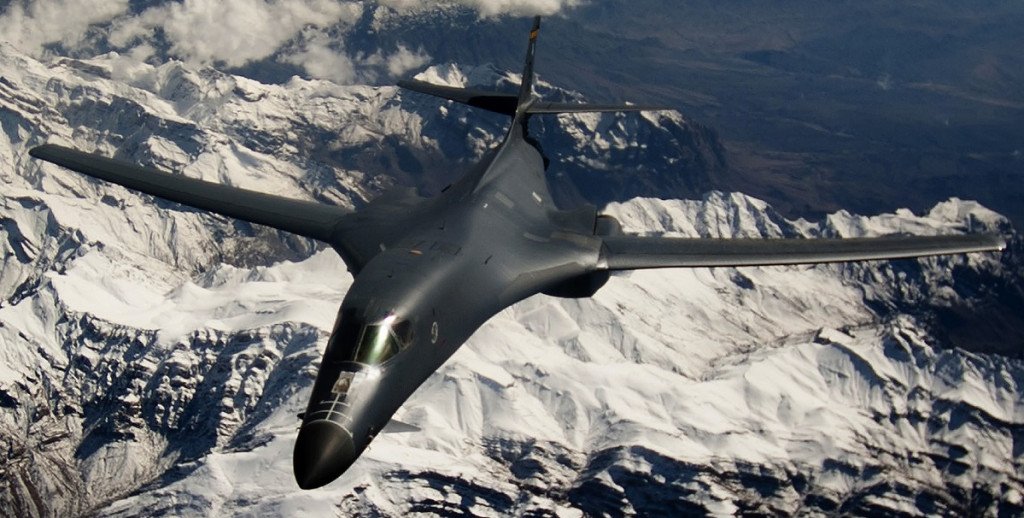 Aircraft-Bomber-B-1-Lancer-United-States-Air-Force