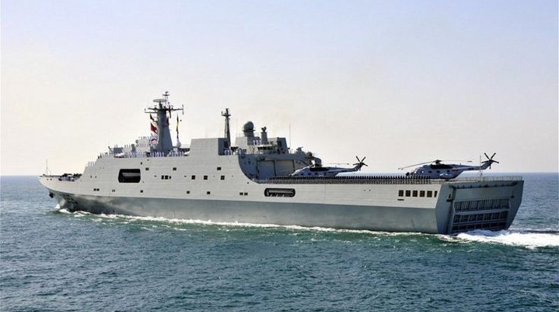 Chinese Type 071 LPD underway