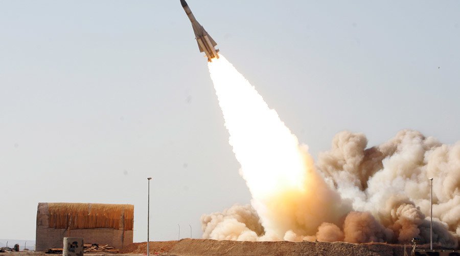Anti-aircraft missile S-200 being launched during a war game from an unknown location in Iran. © Iran's Army / Reuters