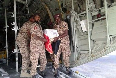 body_of_first_sudanese_soldier_killed_in_yemen_arrives_at_khartoum_airport_on_friday_29_jan_2016-264b0