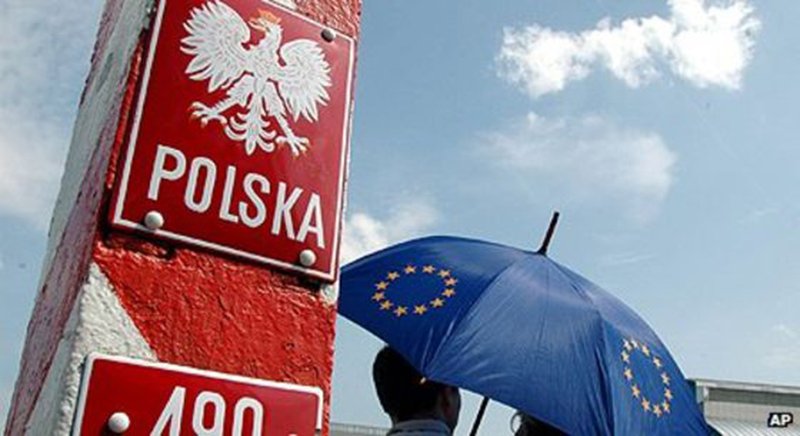 _59715240_poland-eu2-ap