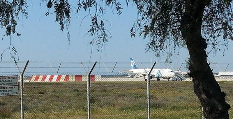 CesotO1WQAAx4bn