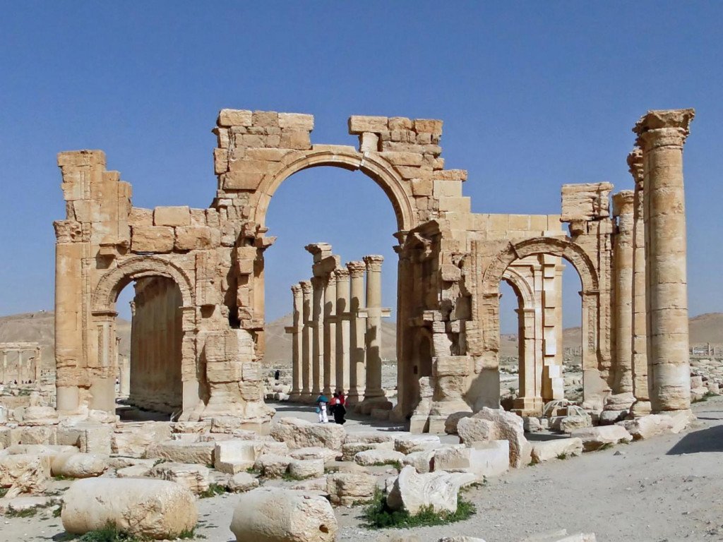 Palmyra's historic monumental arch. Bernard Gagnon