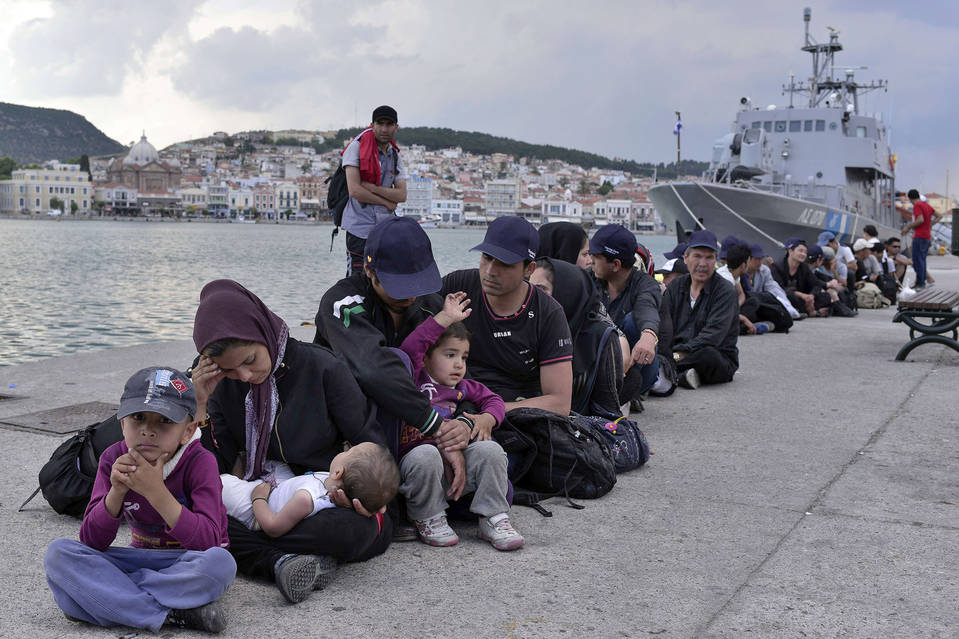 greece_migrants3
