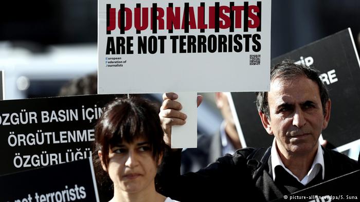 Journalist protest in Turkey