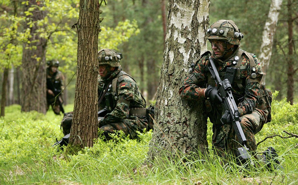 1024px-Bundeswehr_Panzergrenadiere