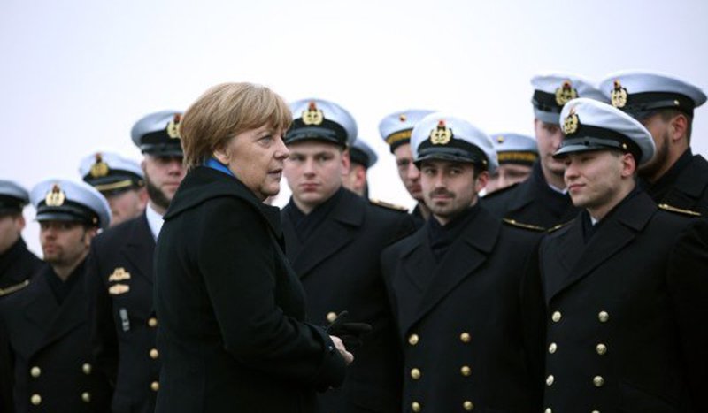 DWN-Merkel-Flüchtlinge-2-600x400