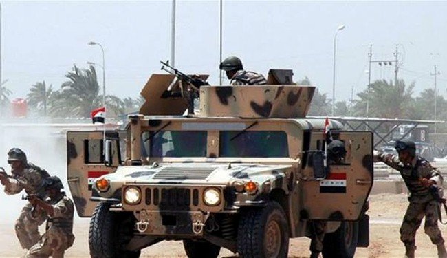 Iraqi Army forces clash with ISIL west of Mosul