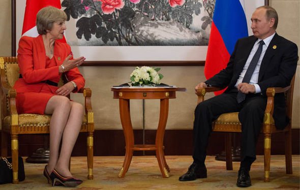 theresa-may-g20-643341