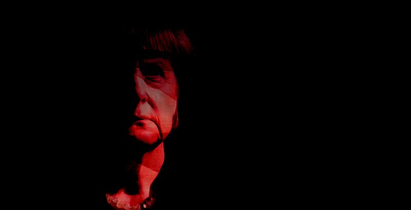 merkel-spy-scandal-serious-crop-c0-5__0-5-750x400-70